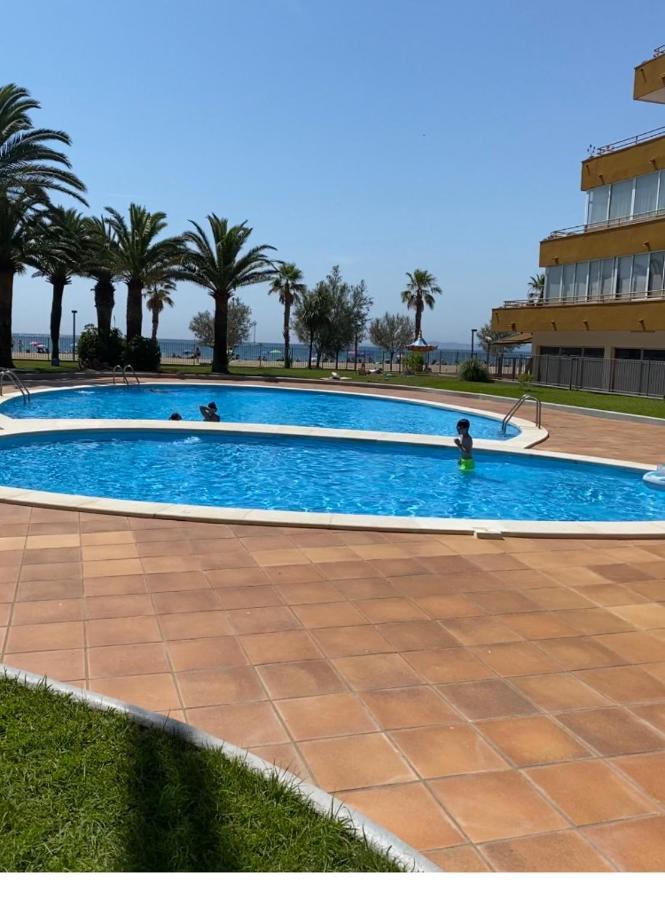 Holiday Con Vistas A Playa Y Con Piscina Росас Экстерьер фото